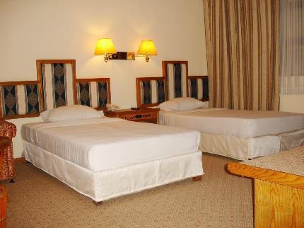 Holiday Hotel Phnom Penh Luaran gambar
