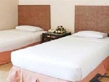 Holiday Hotel Phnom Penh Luaran gambar